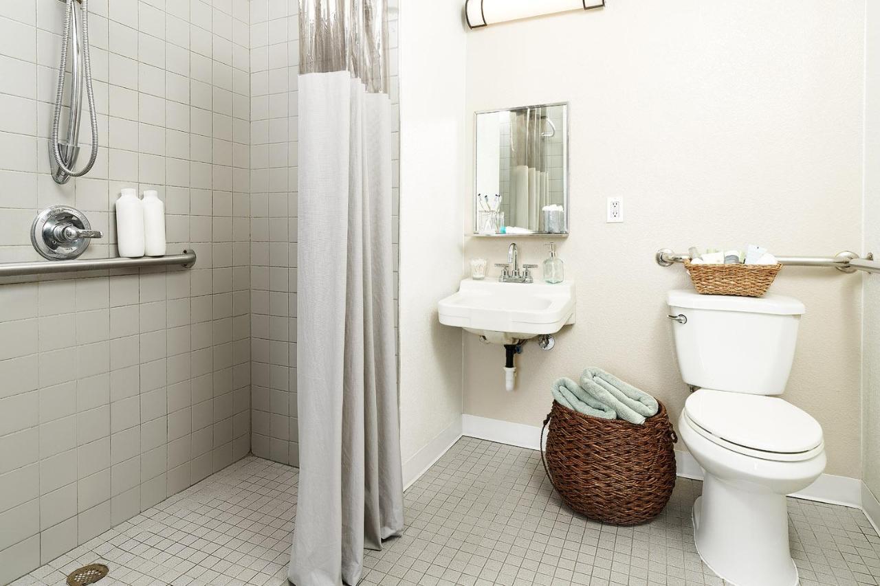 Intown Suites Extended Stay Lewisville Tx Valley View Dr Extérieur photo